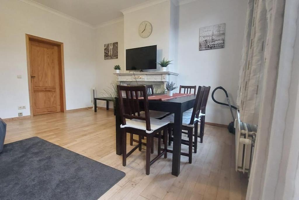 Charming 1-Bedroom Apartment Brussels Exterior photo
